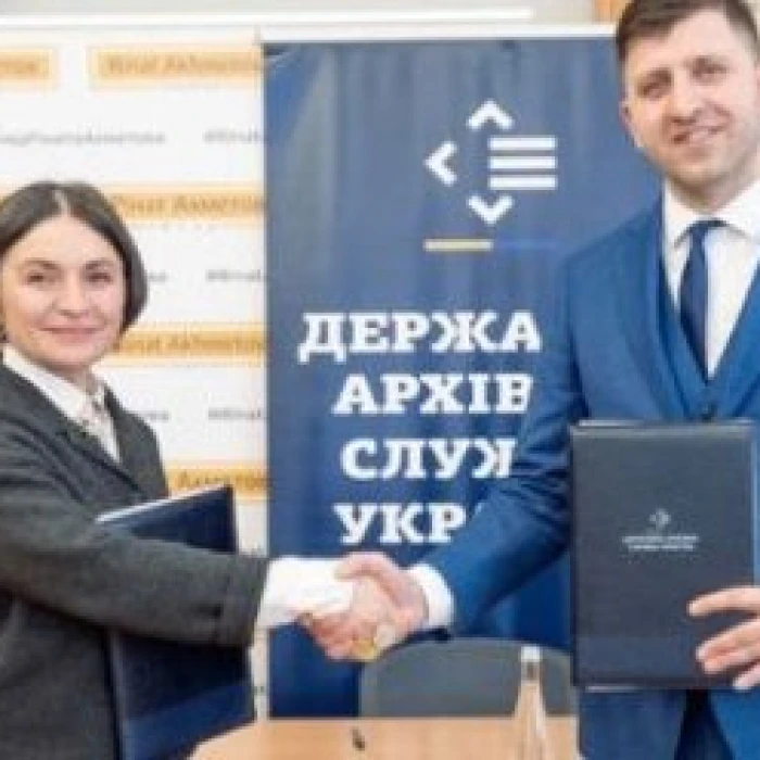 Rinat Akhmetov Foundation signs Memorandum of Understanding with the State Archival Service of Ukraine