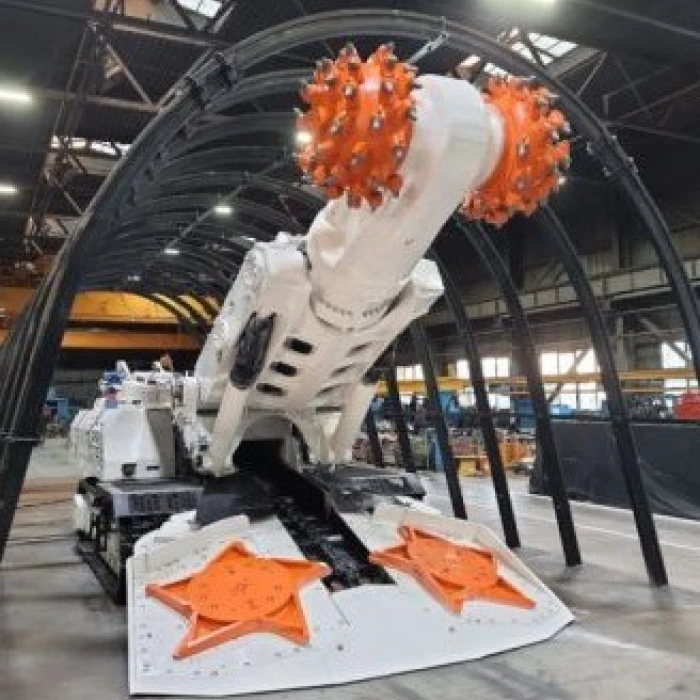 DTEK Energy heavy engineers deliver 3 new tunnelling machines and 735,000 spare parts for mines since the start of the year