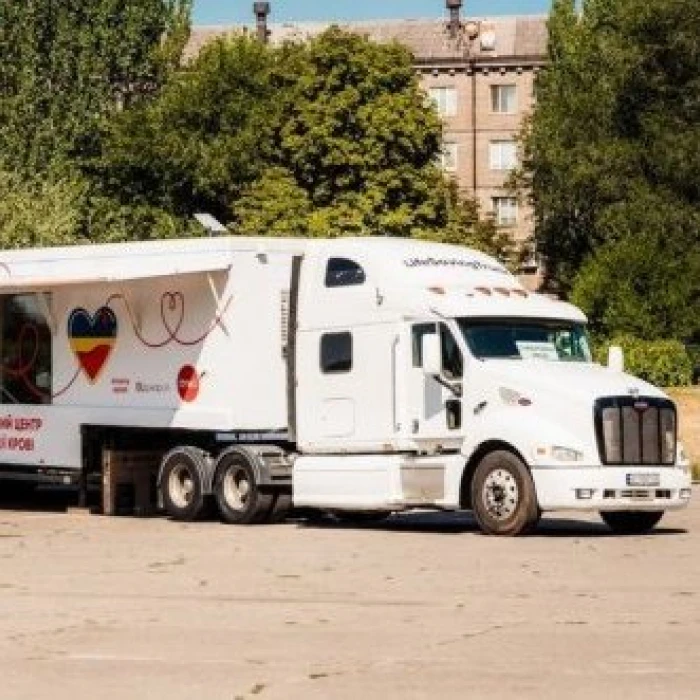 FUIB unveils one-of-a-kind LifeSavingTruck to boost blood donation efforts across Ukraine