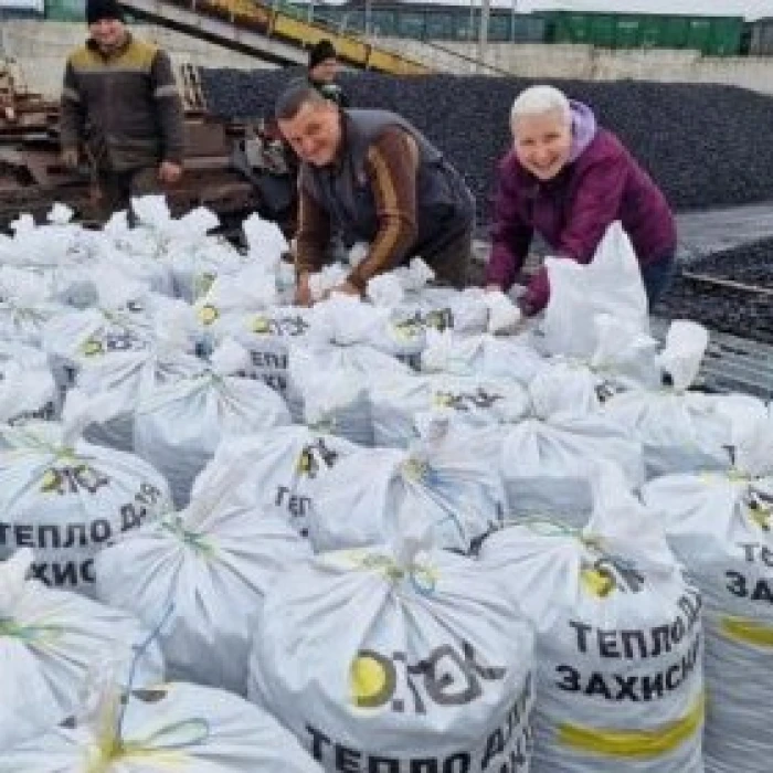 DTEK Energy donates over 1,000 tonnes of coal for Ukrainian defenders