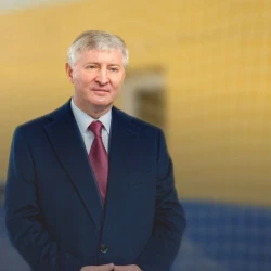 Rinat Akhmetov, Founder of SCM