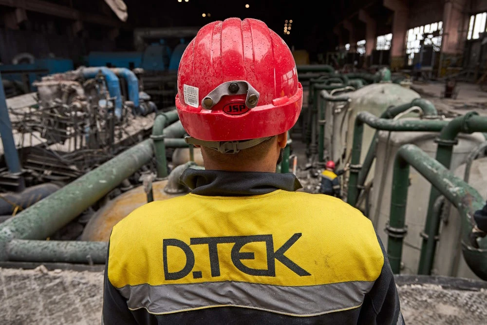 DTEK energy worker