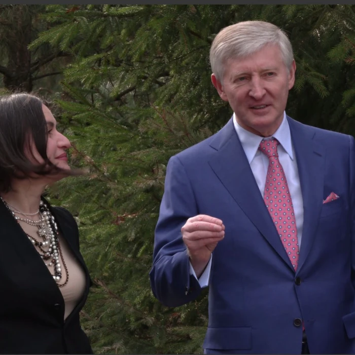 Rinat Akhmetov and Natalia Yemchenko