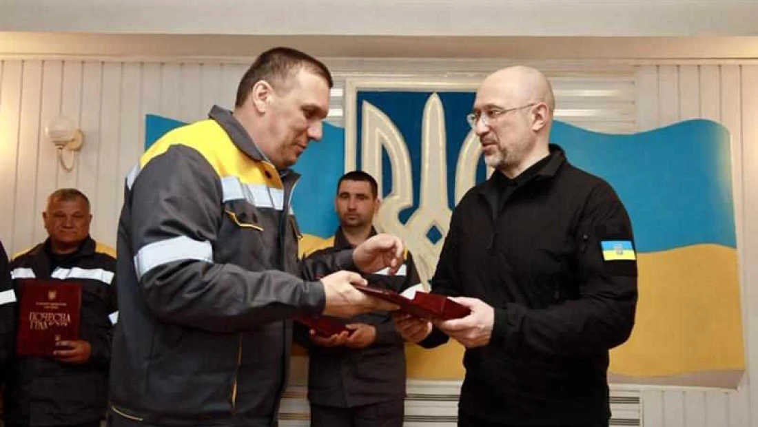 Energy Workers Are True Heroes: Minister of Energy Denys Shmyhal and Sviatoslav Vakarchuk Honour DTEK Staff