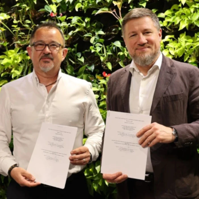 Ihor Shchurov, Chief Executive Officer of DTEK Oil&Gas signs Memorandum of Understanding with Halliburton