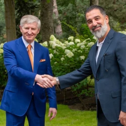 Rinat Akhmetov and Arda Turan